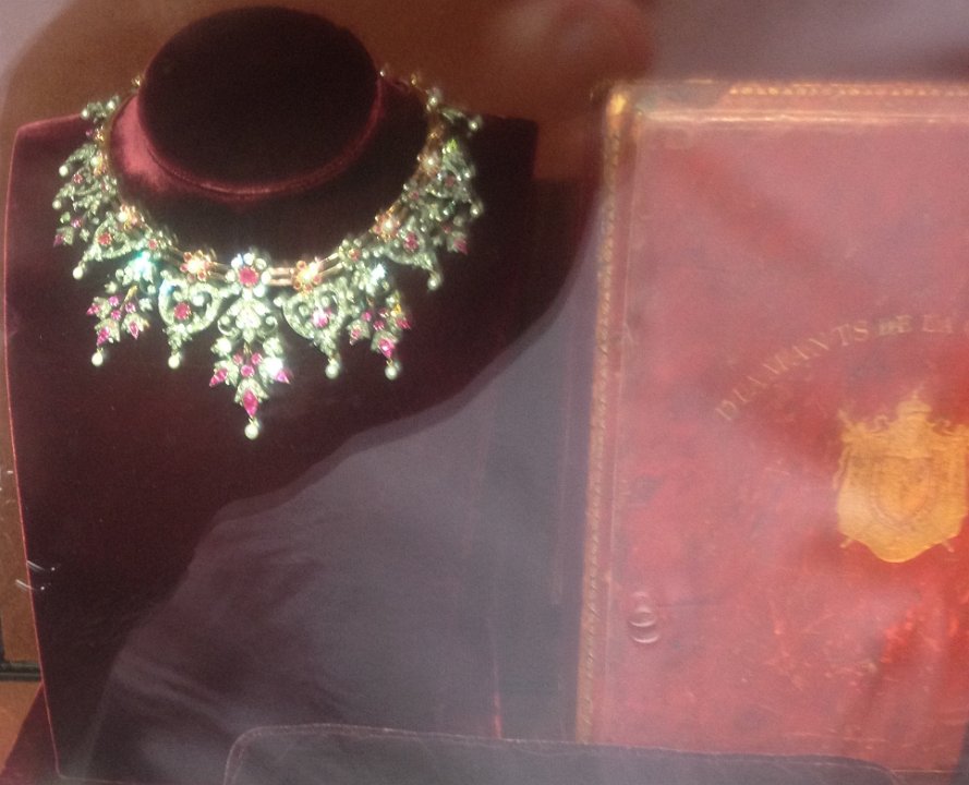 Collier de rubis Eugenie