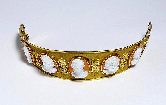 Diademe de camees de Josephine 0