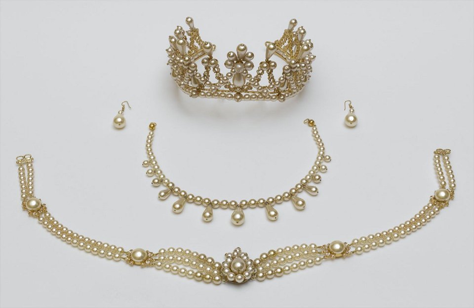 Parure de perles de Josephine - reproduction