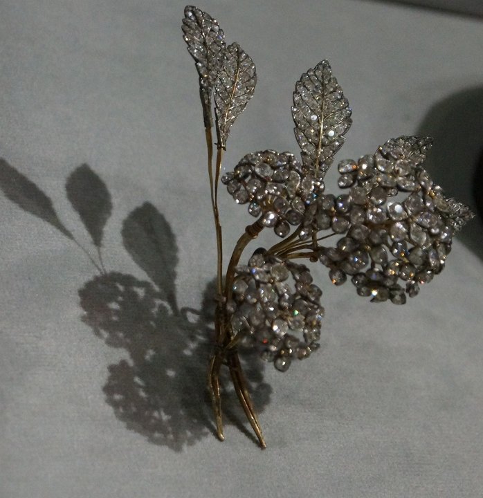Broche hortensia - Abbaye Einsiedel