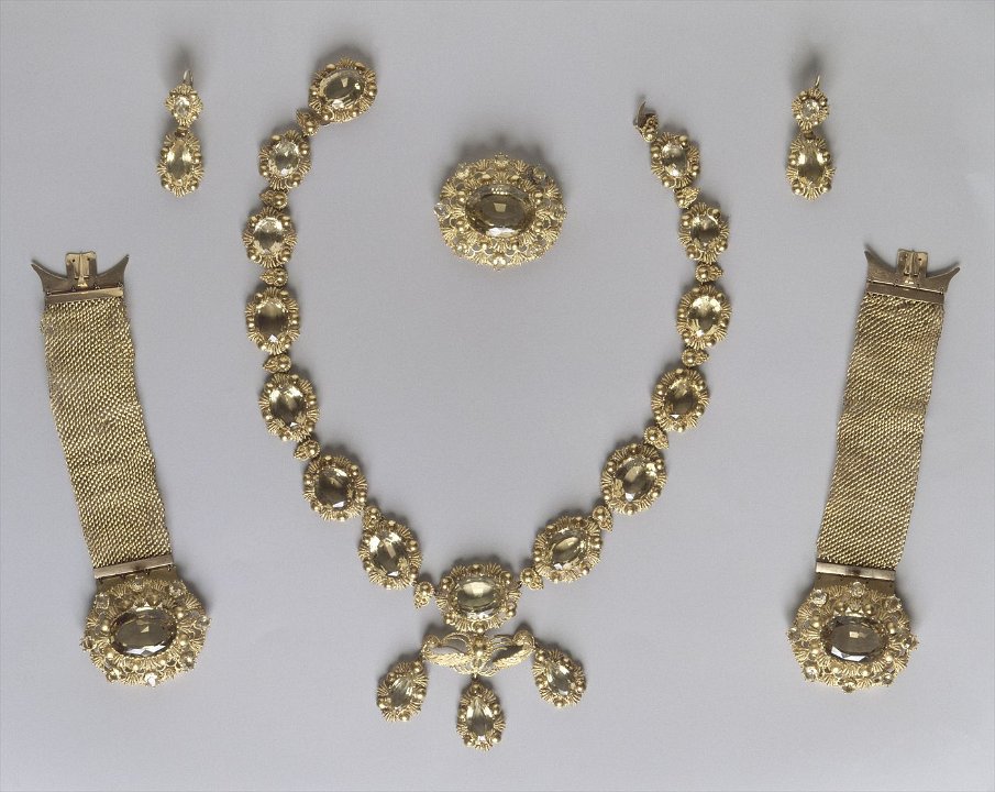 Cts de Villeneuve-Esclapon - Parure citrine 3