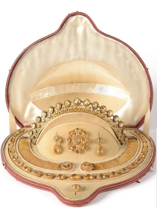 Cts de Villeneuve-Esclapon - Parure citrine