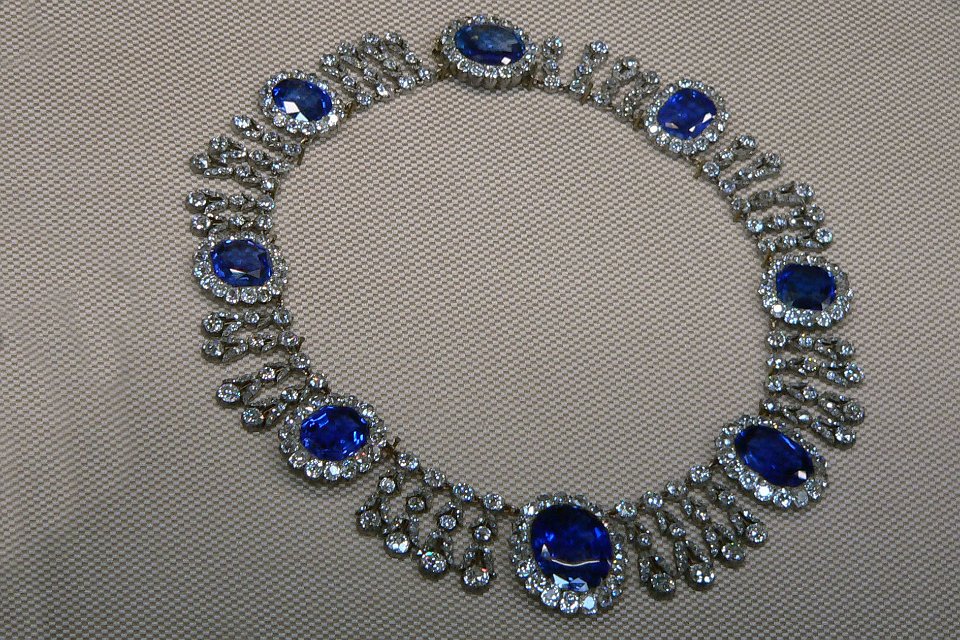 Parure de Marie-Amelie 1 - collier 2
