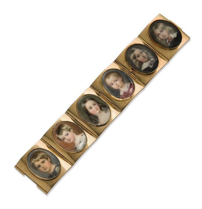 Bracelet portraits 2