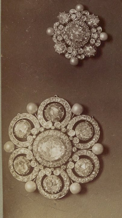 Diamants de la Couronne - Grande ceinture plaque 2
