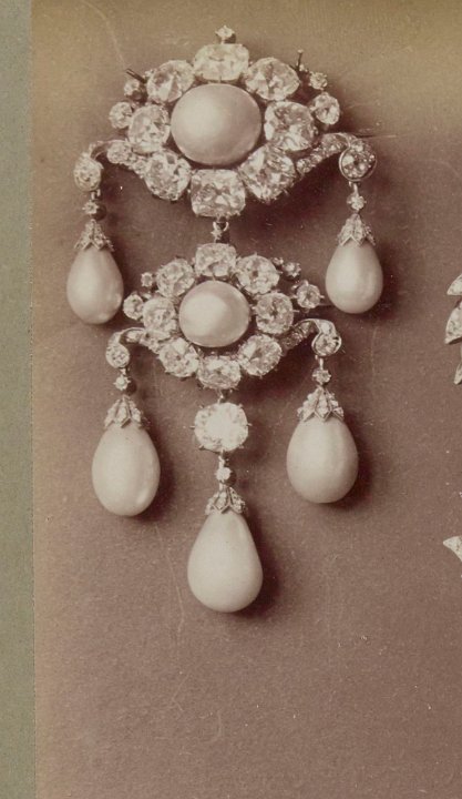 Parure de Perles - Broche 2 2