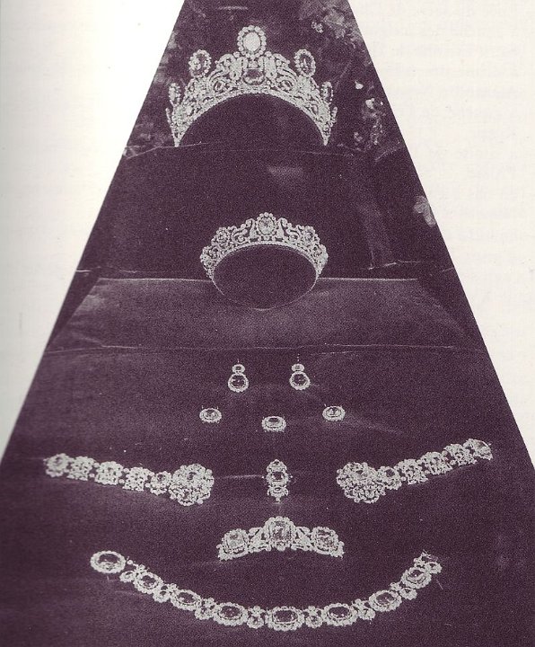 Parure de saphirs 1887